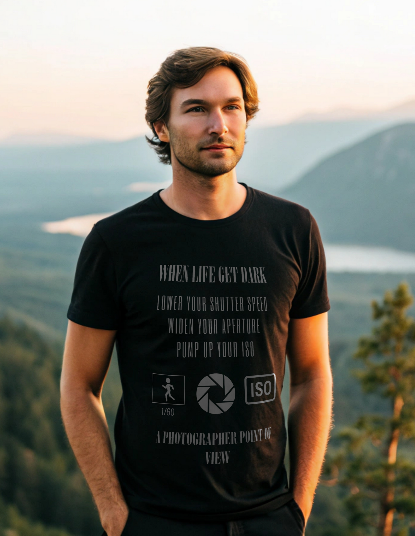 Photographer's Philosophy T-shirt - Unisex Classic Crew T-Shirt (L)