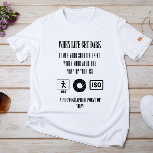Photographer's Philosophy T-shirt - Unisex Classic Crew T-Shirt (L)